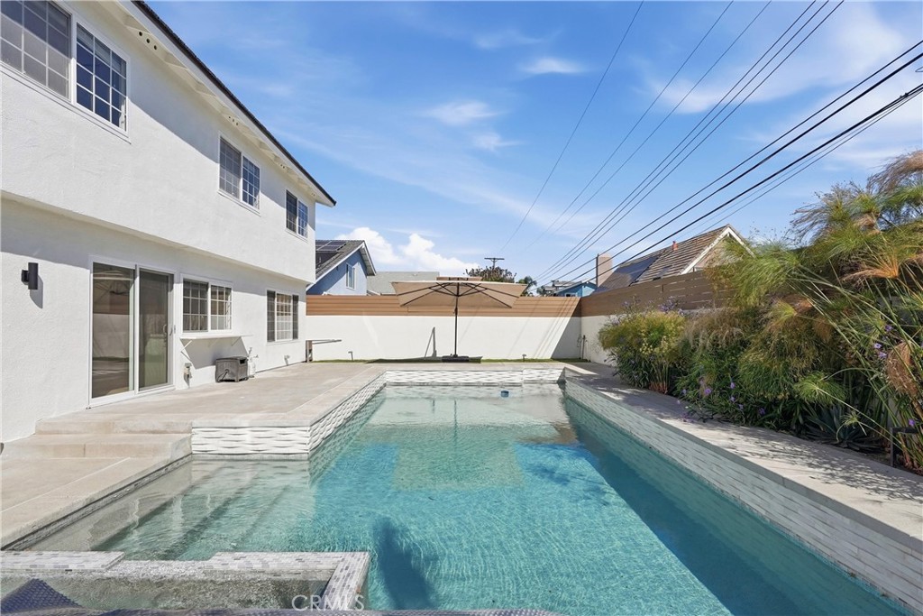 19552 Helena Circle, Huntington Beach CA 92646 - photo 35