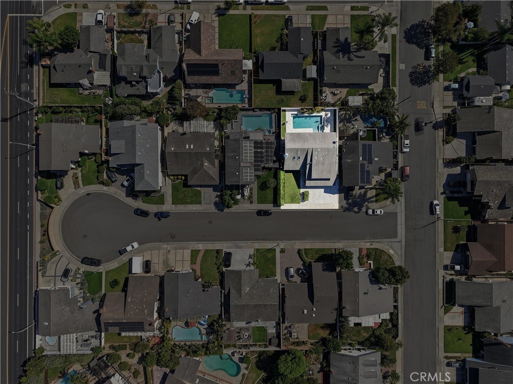 19552 Helena Circle, Huntington Beach CA 92646 - photo 39