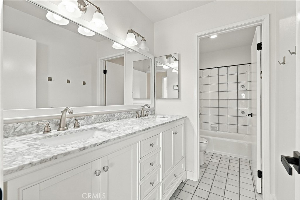 19552 Helena Circle, Huntington Beach CA 92646 - photo 43