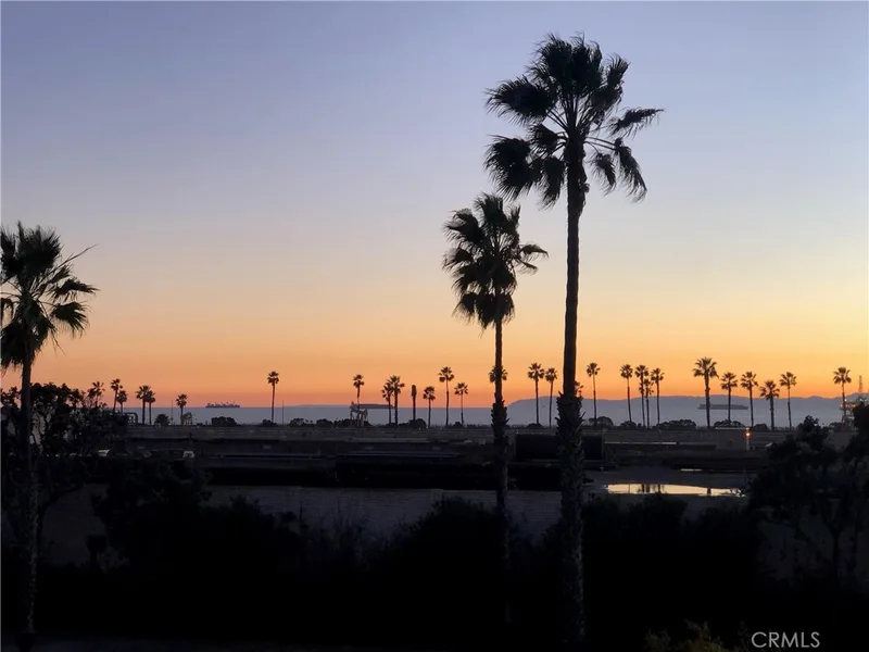 19575 Grandview, Huntington Beach, CA 92648