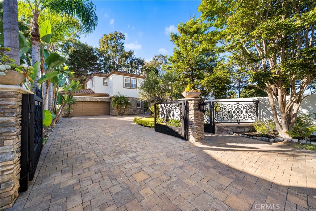19731 Estate Circle, Huntington Beach CA 92648 - photo 1