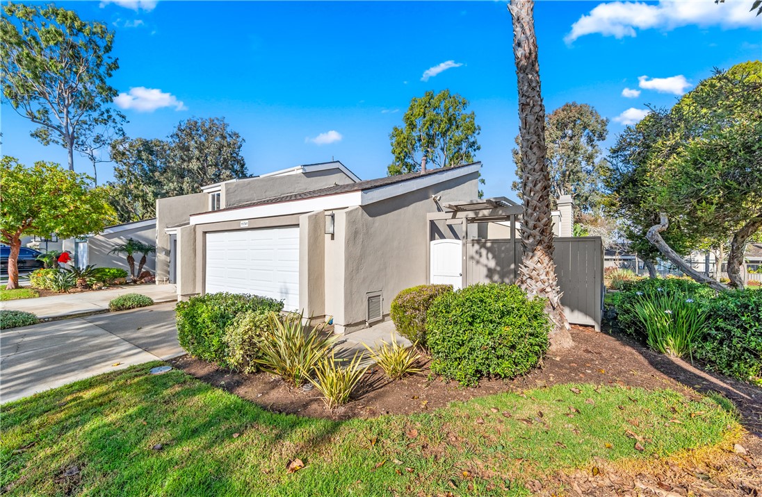 Surrounded by park like settings - 19741 Oceanaire, Huntington Beach CA 92648 - photo 1