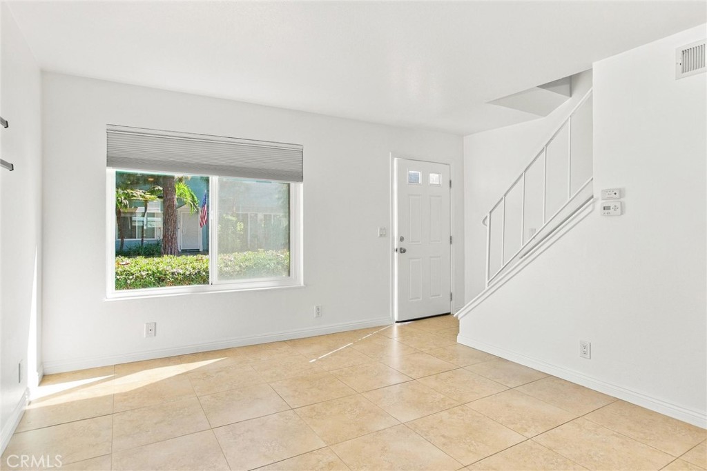 19788 Coventry Lane, Huntington Beach CA 92646 - photo 2