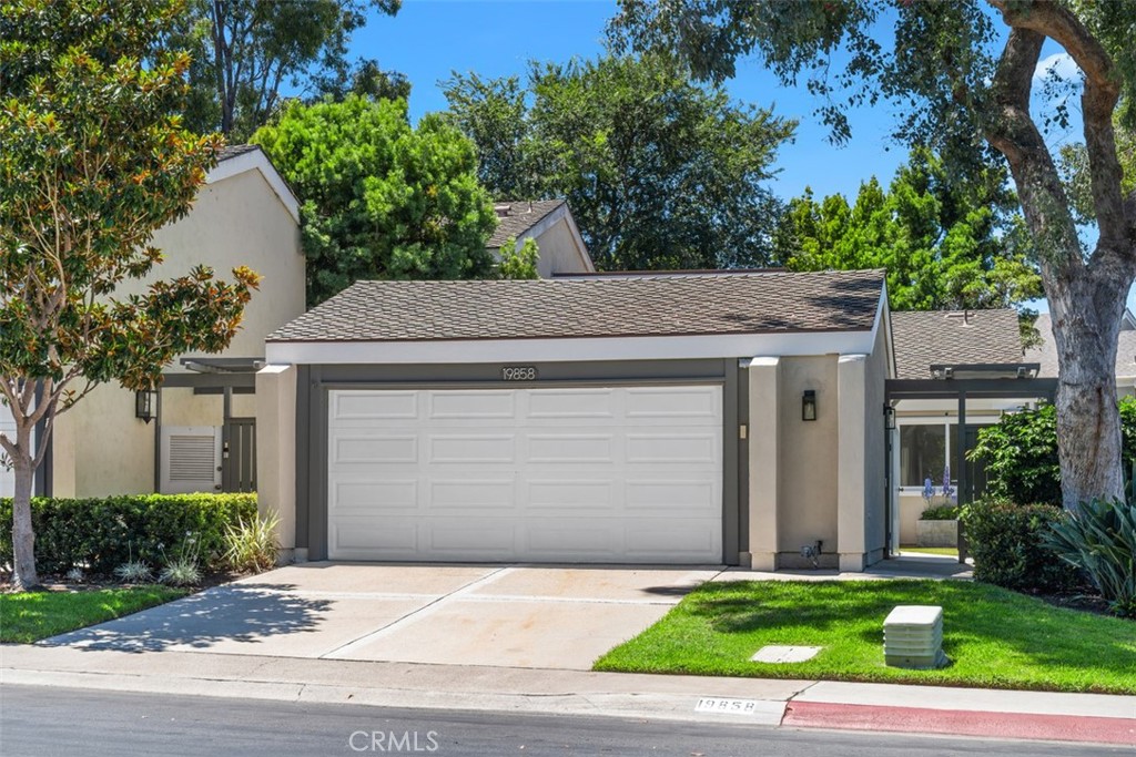 19858 Deep Harbor Drive, Huntington Beach CA 92648 - photo 1