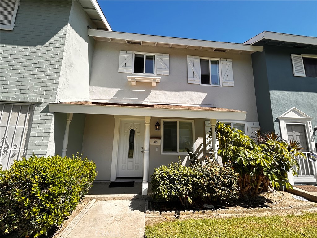 19859 Berkshire, Huntington Beach CA 92646 - photo 1