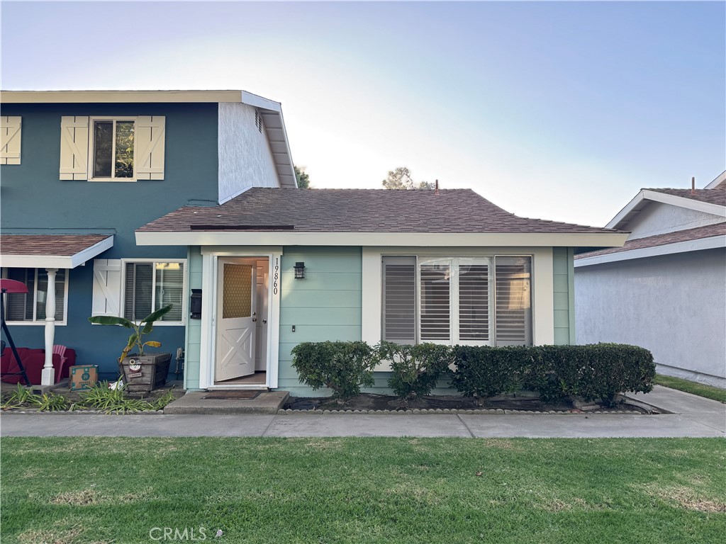 19860 Claremont Lane, Huntington Beach CA 92646 - photo 1