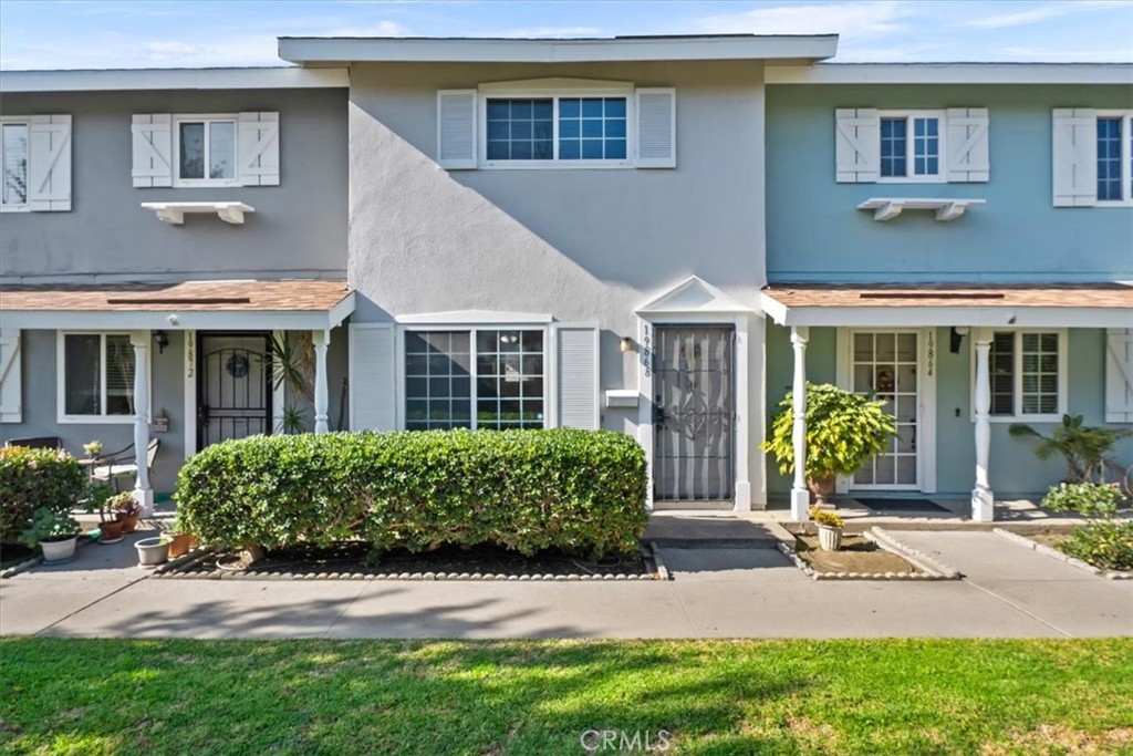 19868 Berkshire, Huntington Beach CA 92646 - photo 1
