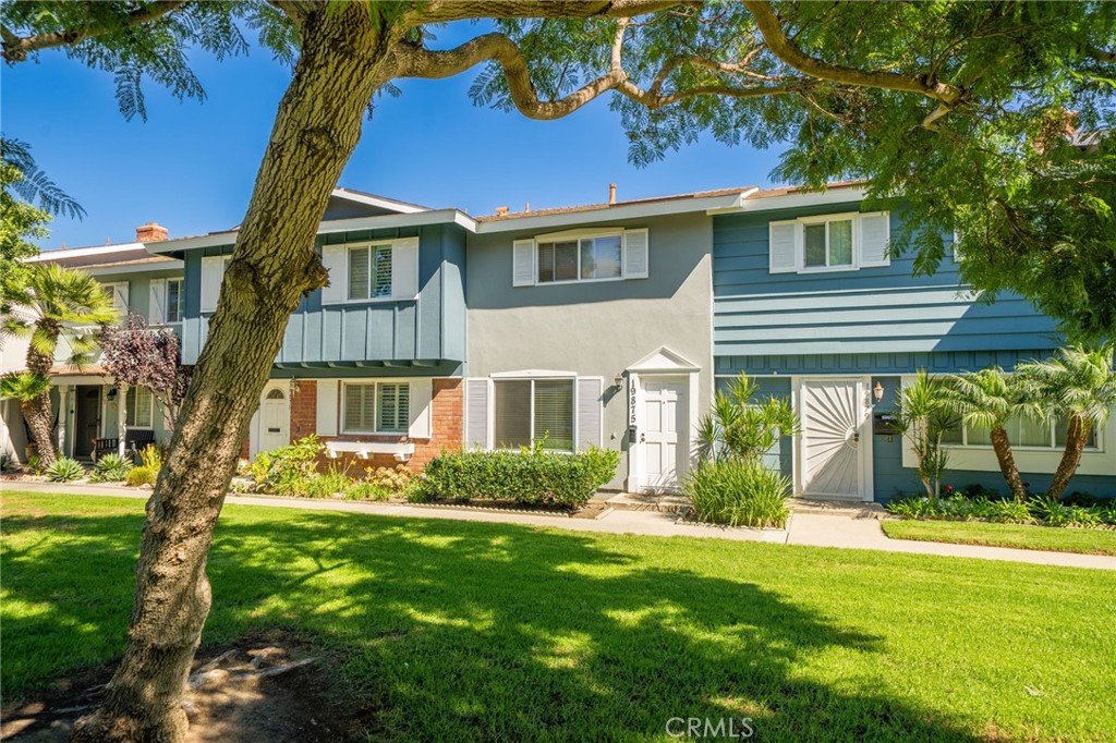 19875 Kingswood, Huntington Beach CA 92646 - photo 3