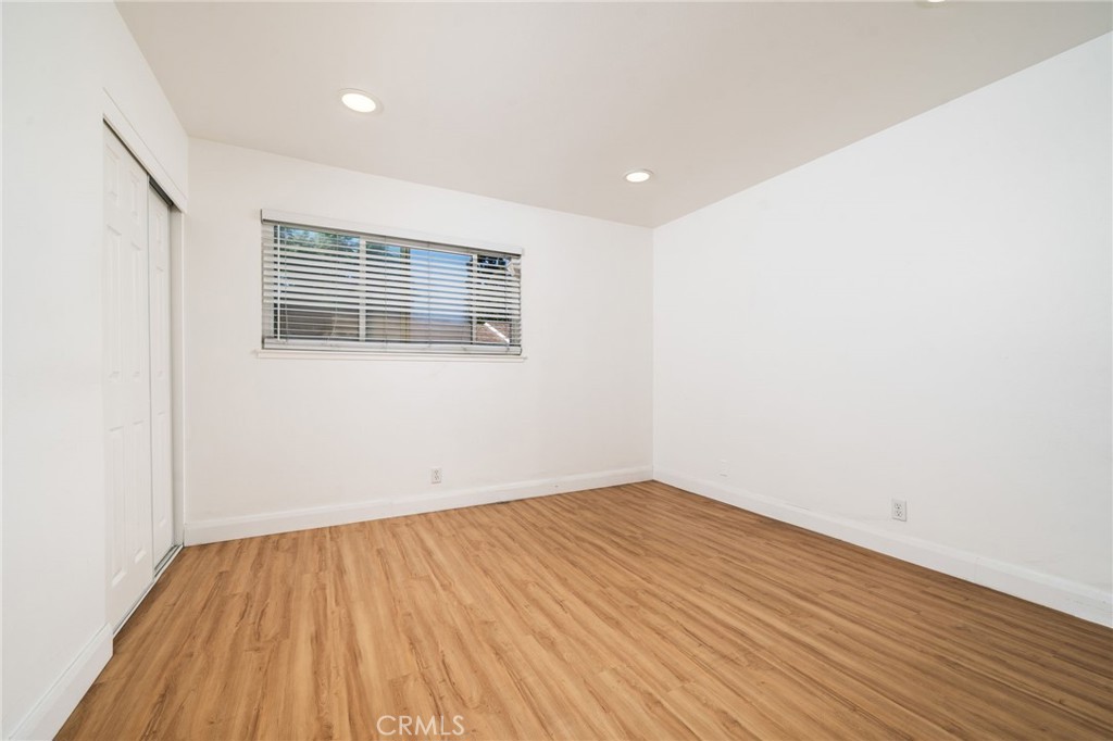 19875 Kingswood, Huntington Beach CA 92646 - photo 20