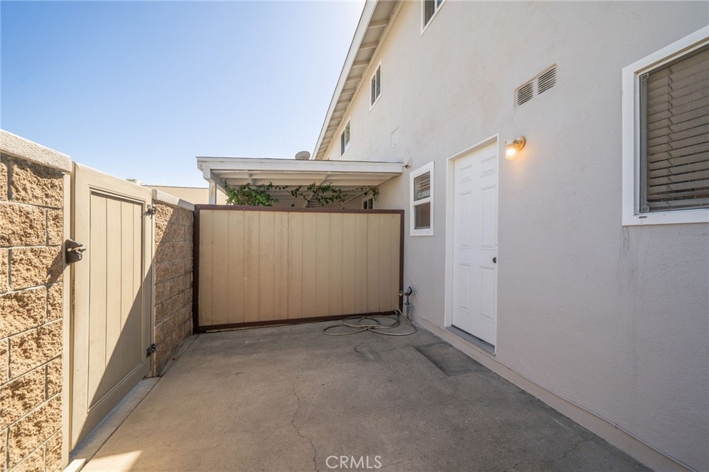 19875 Kingswood, Huntington Beach CA 92646 - photo 26