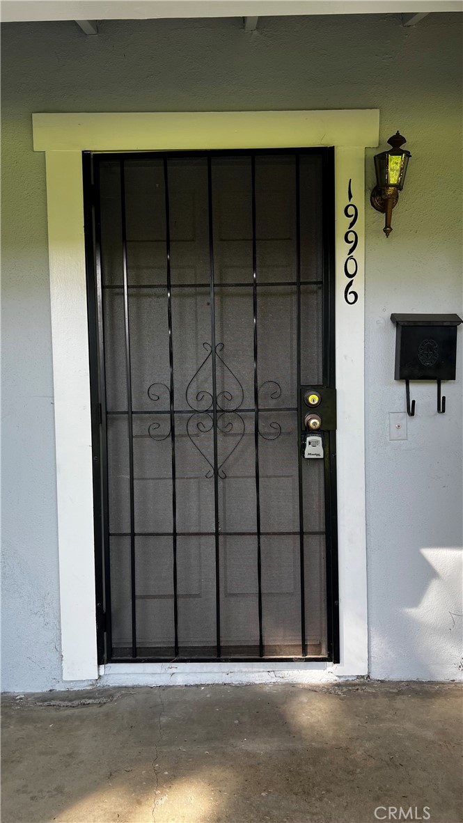 19906 Vermont Lane, Huntington Beach CA 92646 - photo 3