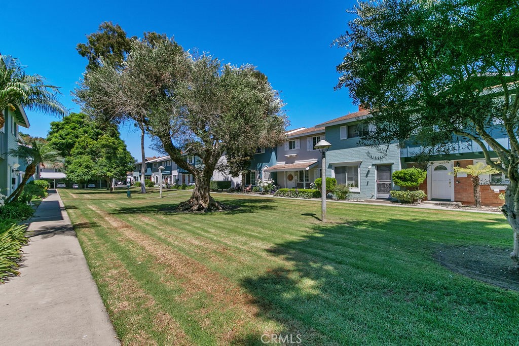 19930 Keswick, Huntington Beach CA 92646 - photo 23