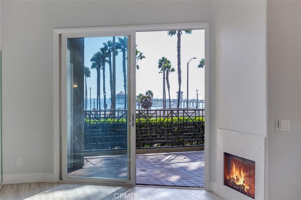 200 Pacific Coast Highway 137, Huntington Beach CA 92648 - photo 1