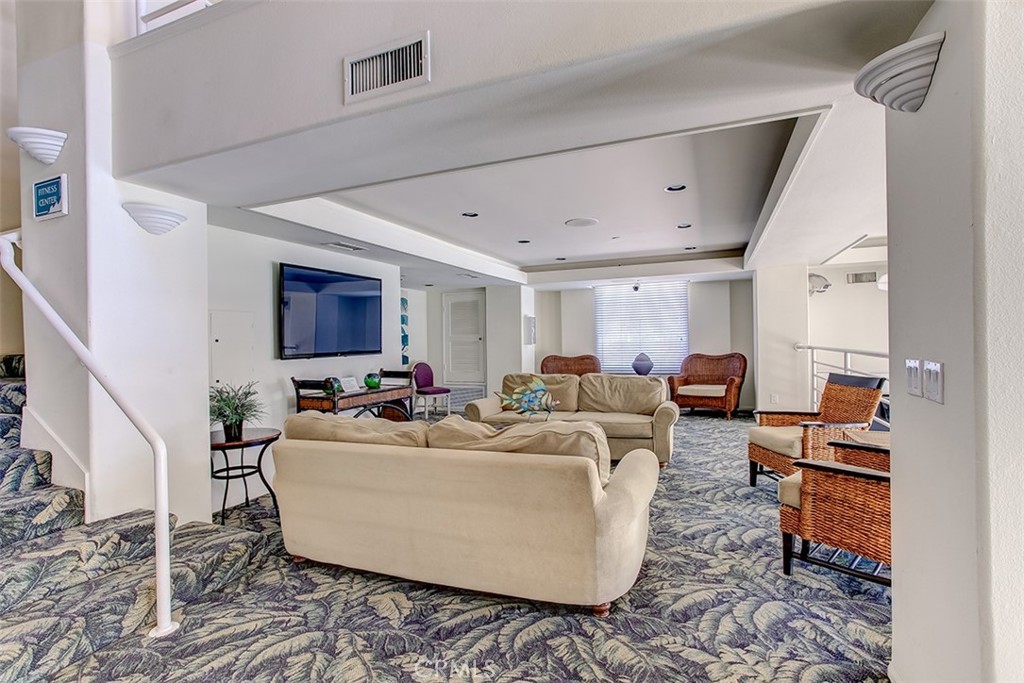 200 Pacific coast Highway M50, Huntington Beach CA 92648 - photo 25