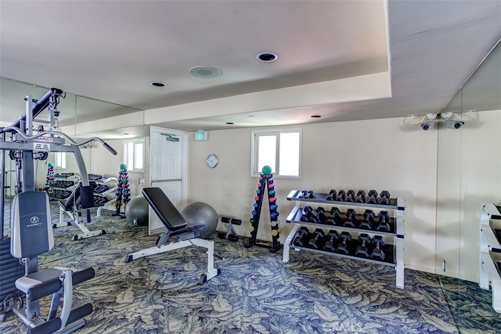 200 Pacific coast Highway M50, Huntington Beach CA 92648 - photo 27