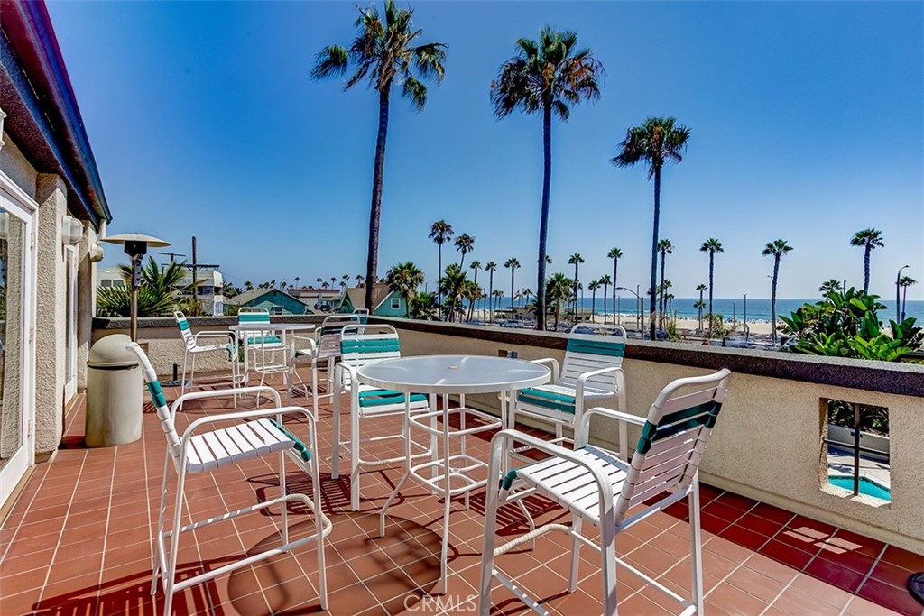 200 Pacific coast Highway M50, Huntington Beach CA 92648 - photo 28