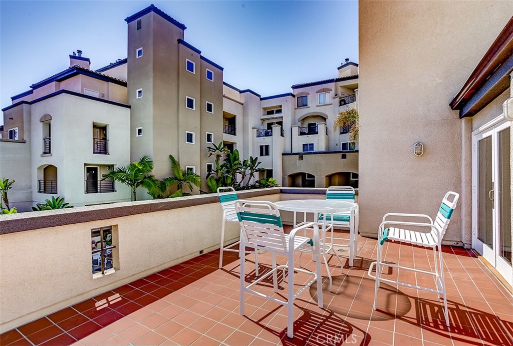 200 Pacific coast Highway M50, Huntington Beach CA 92648 - photo 29