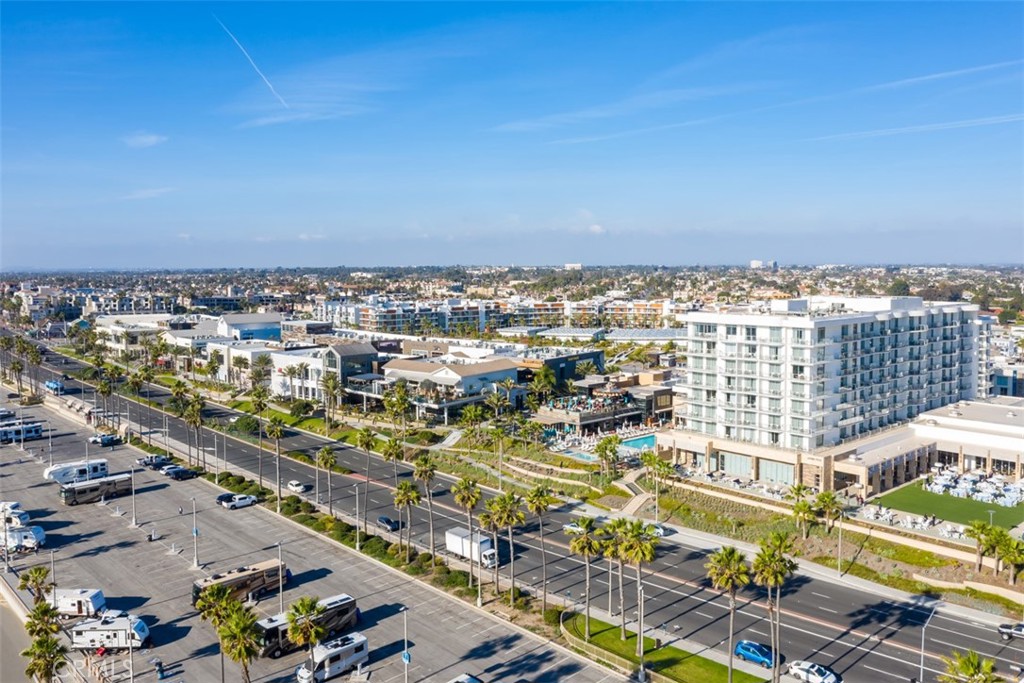 200 Pacific coast Highway M50, Huntington Beach CA 92648 - photo 39