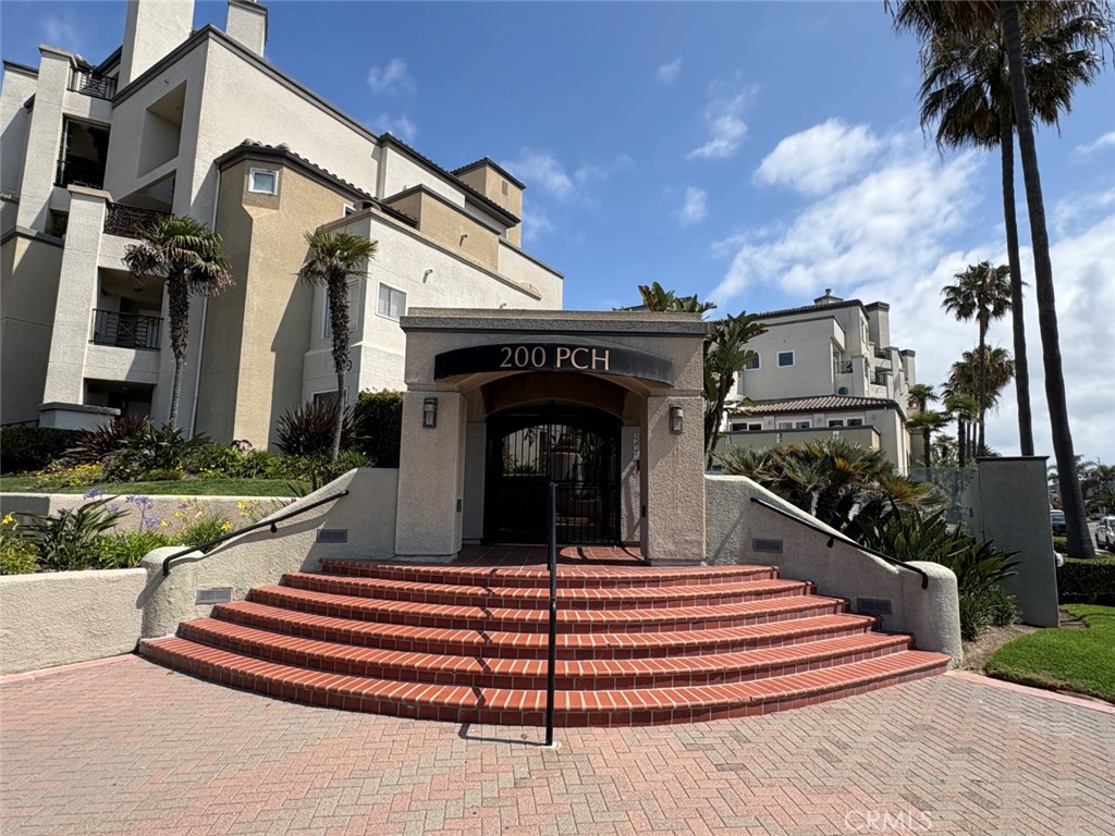 200 Pacific Coast, Huntington Beach CA 92648 - photo 1