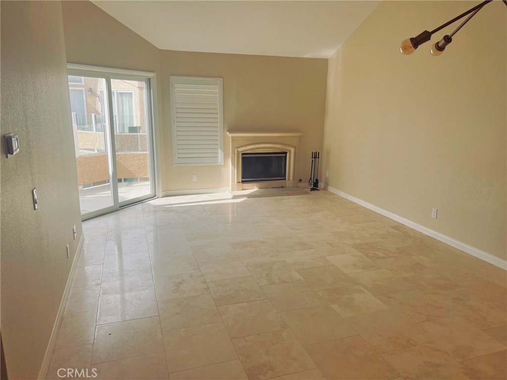 2000 Pacific Coast Highway 305, Huntington Beach CA 92648 - photo 6