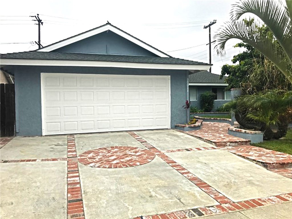 Front of house, driveway and walkway - 20011 Shorewood, Huntington Beach CA 92646 - photo 1