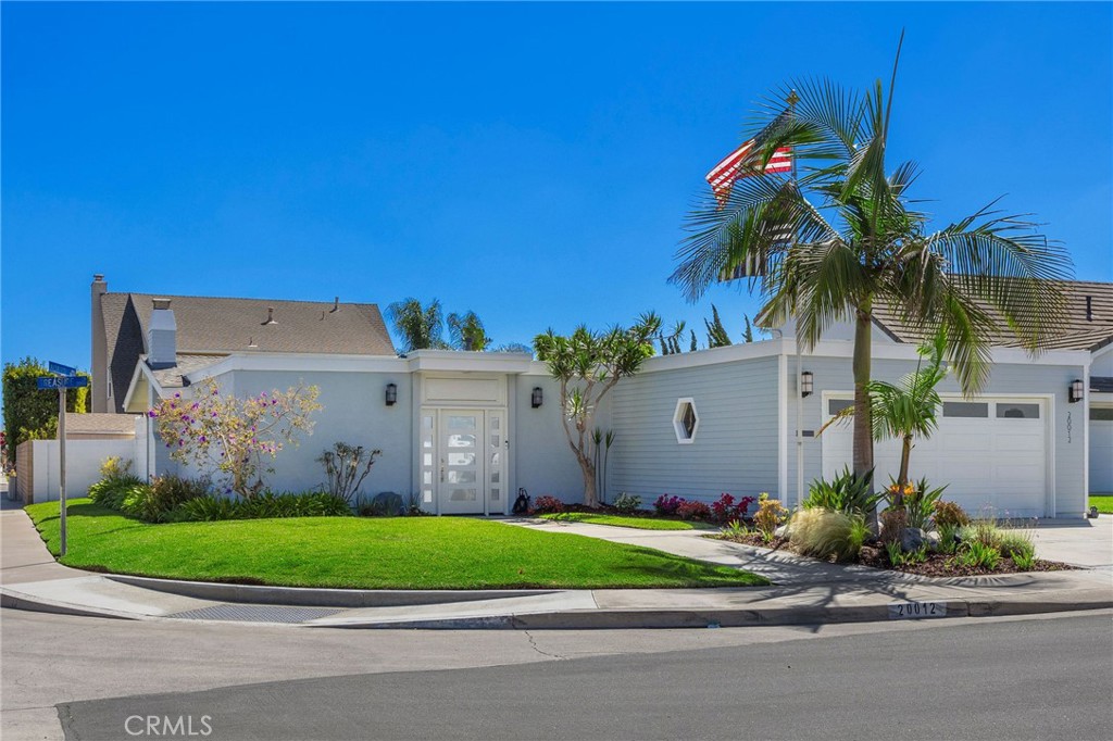 20012 Treasure Circle, Huntington Beach CA 92646 - photo 1