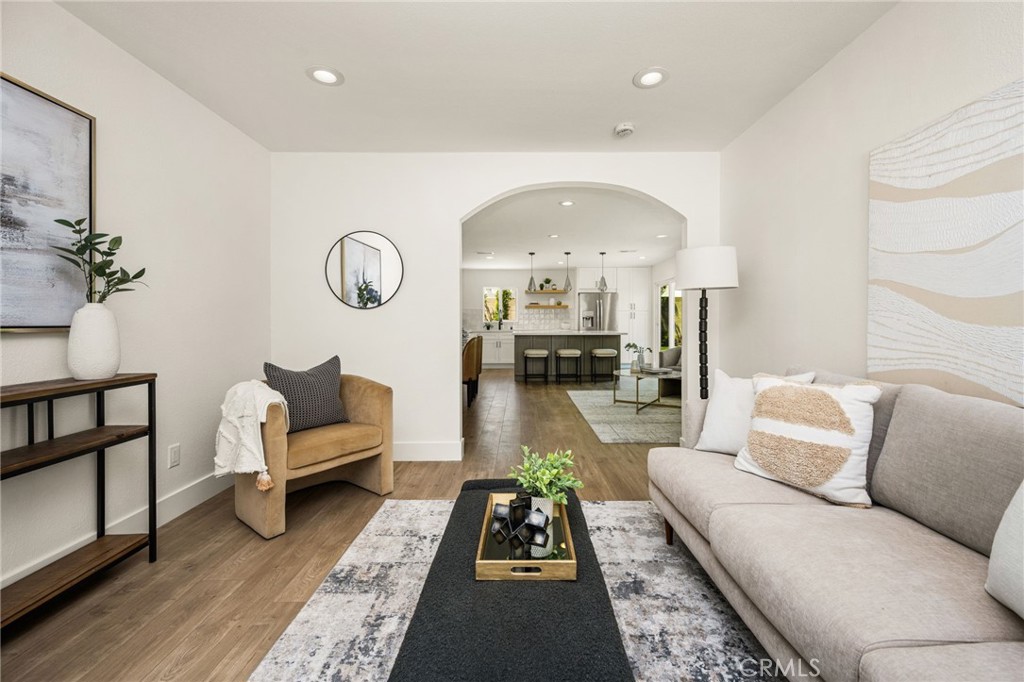 20031 Shorewood Circle, Huntington Beach CA 92646 - photo 7