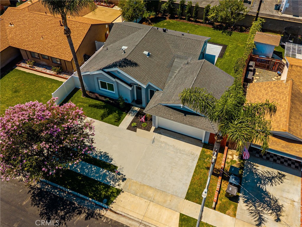 20031 Shorewood Circle, Huntington Beach CA 92646 - photo 36