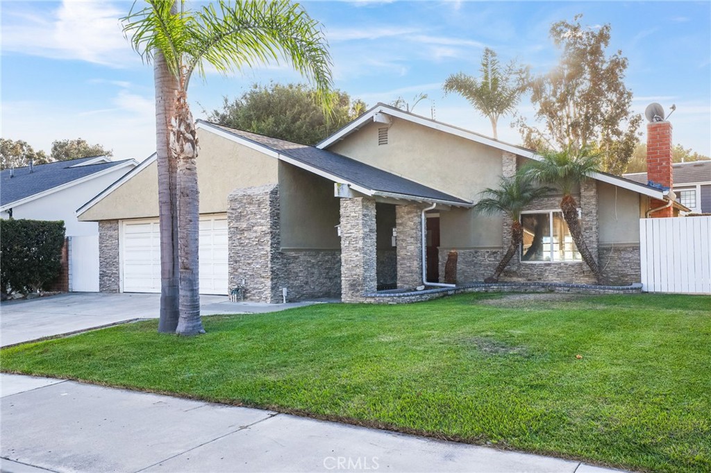 20061 N New Britain, Huntington Beach CA 92646 - photo 2
