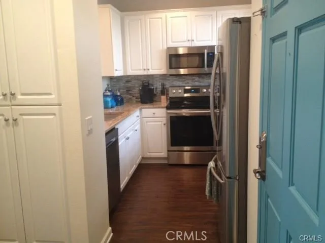 20191 Cape Coral Lane 3-205, Huntington Beach, CA 92646