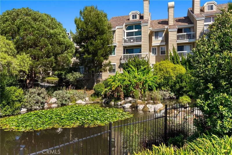 20251 Cape Coral Lane 315, Huntington Beach, CA 92646