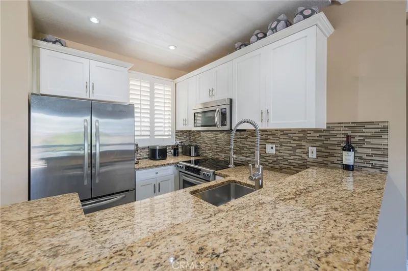 20251 Cape Coral Ln 202, Huntington Beach