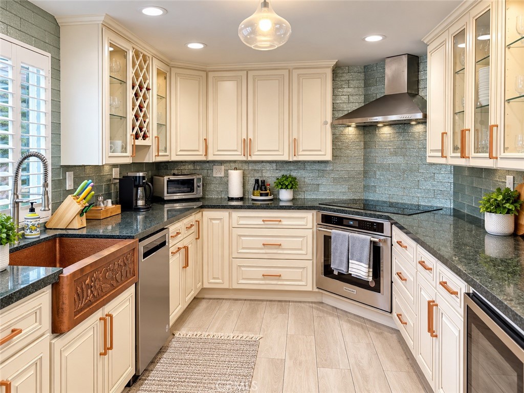 20282 Colonial, Huntington Beach CA 92646 - photo 9