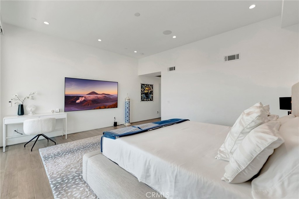 203 Indianapolis Avenue, Huntington Beach CA 92648 - photo 22