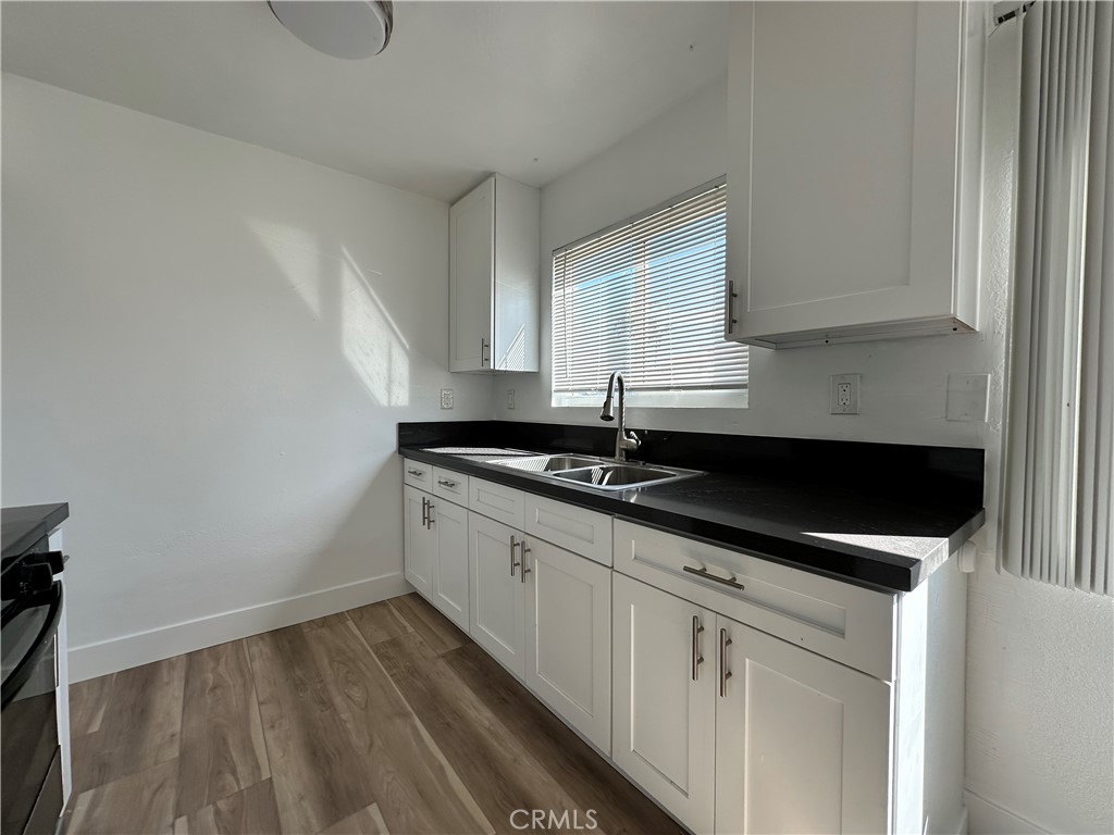203 Nashville, Huntington Beach CA 92648 - photo 7