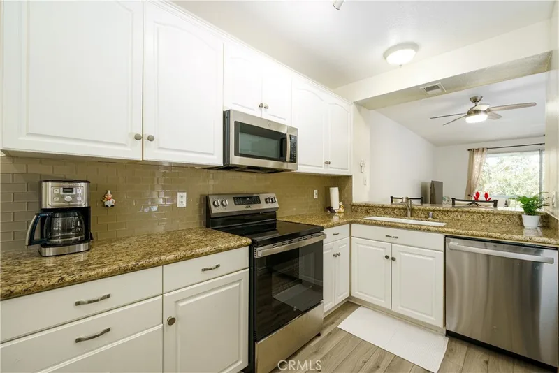 20301 Bluffside Circle 211, Huntington Beach, CA 92646