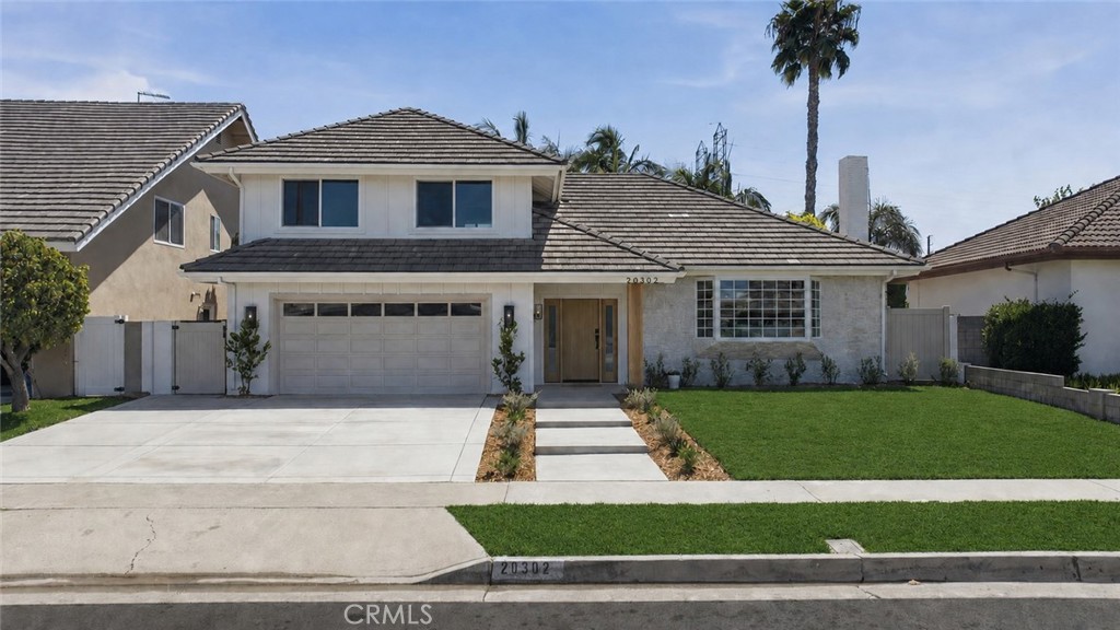 20302 Craimer Lane, Huntington Beach CA 92646 - photo 2