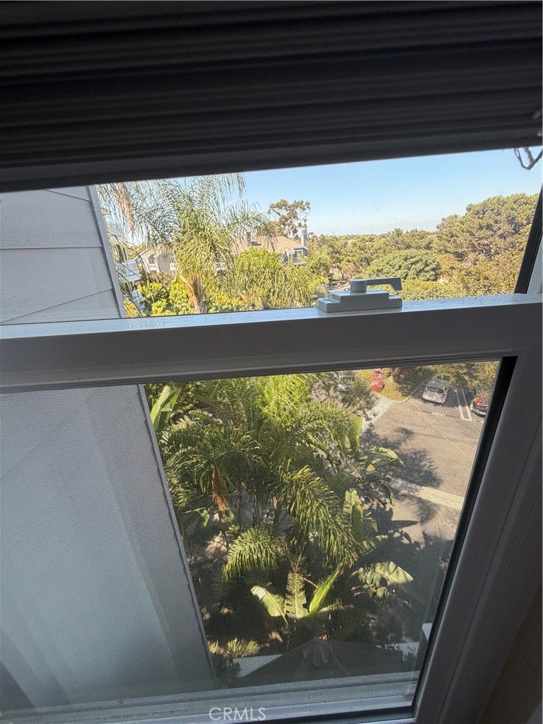 New dual pane bedroom windows - 20331 Bluffside 309, Huntington Beach CA 92646 - photo 17