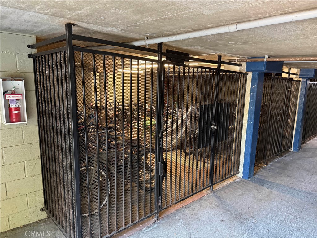 gated bike rack - 20331 Bluffside 309, Huntington Beach CA 92646 - photo 26