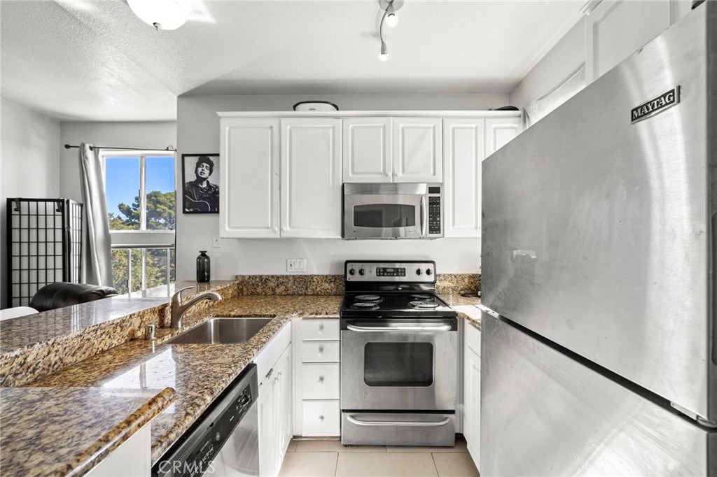 20331 Bluffside Circle A211, Huntington Beach CA 92646 - photo 5