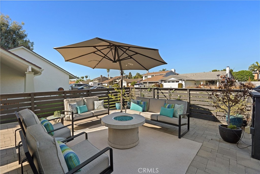 20332 Mansard Lane, Huntington Beach CA 92646 - photo 3