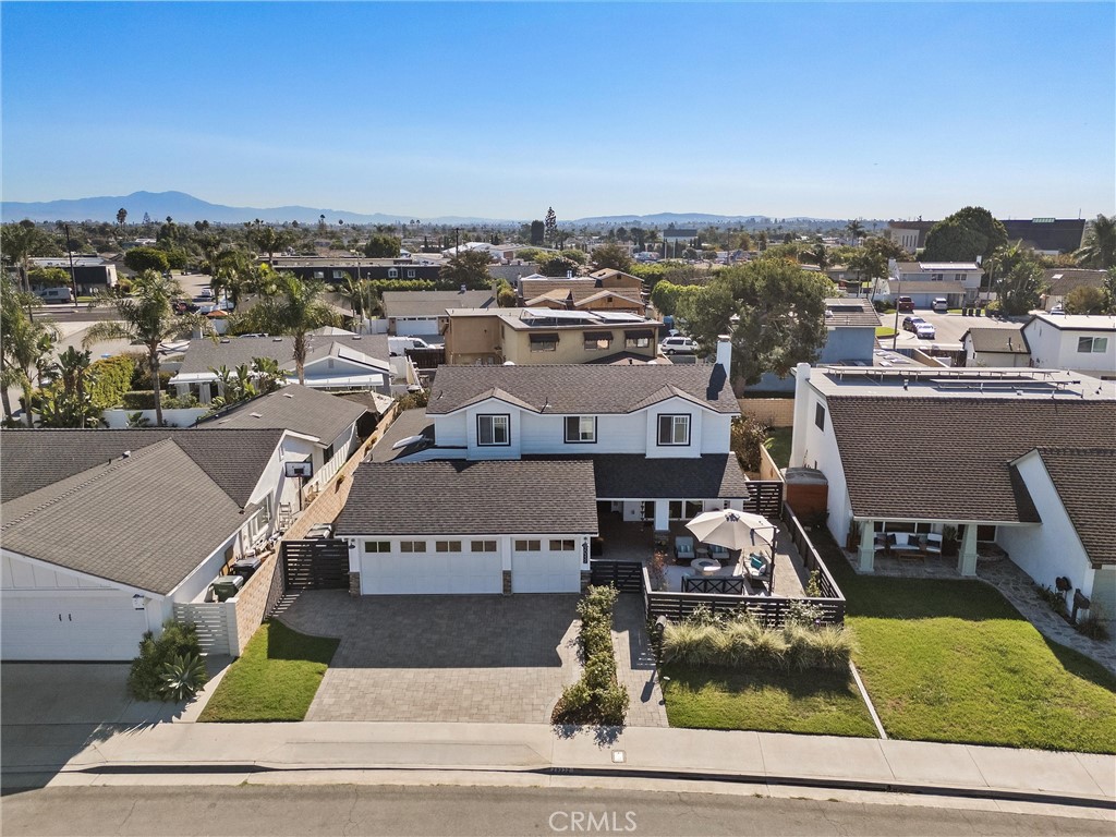 20332 Mansard Lane, Huntington Beach CA 92646 - photo 28