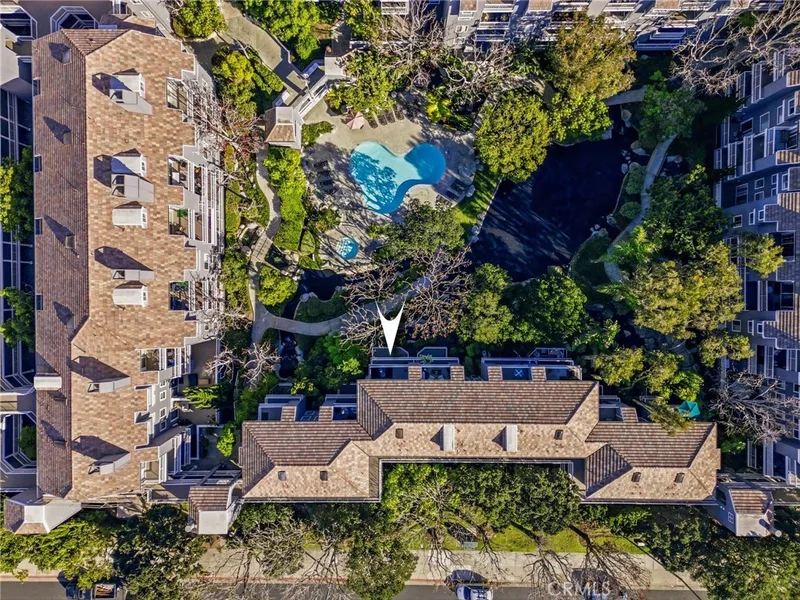 20341 Bluffside Circle C-203, Huntington Beach, CA 92646