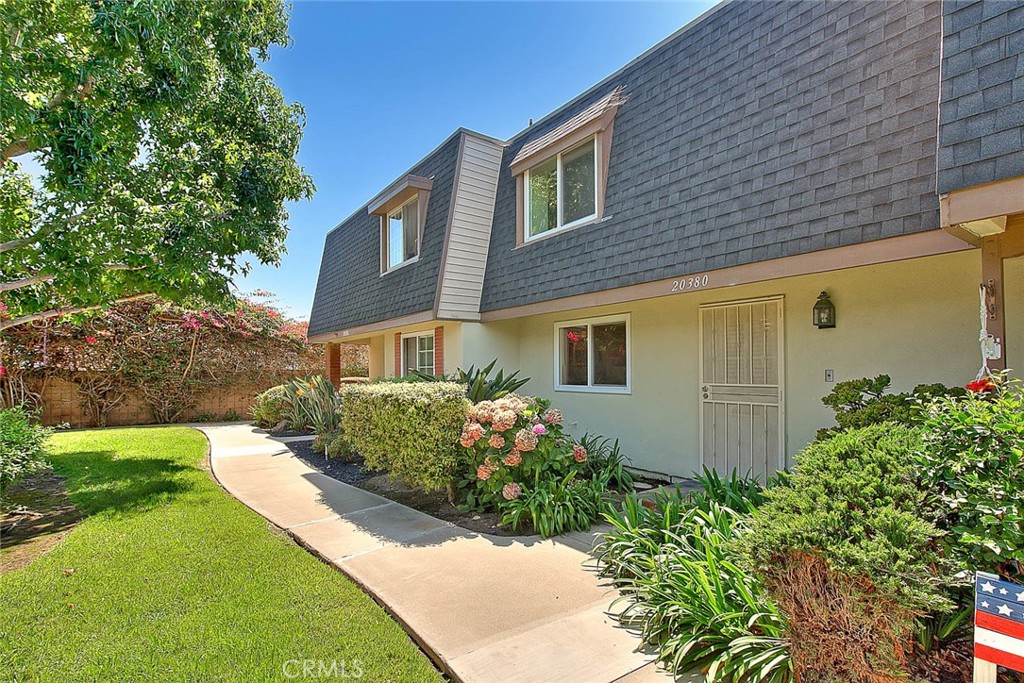 Welcome Home! - 20380 Flora Lane, Huntington Beach CA 92646 - photo 1