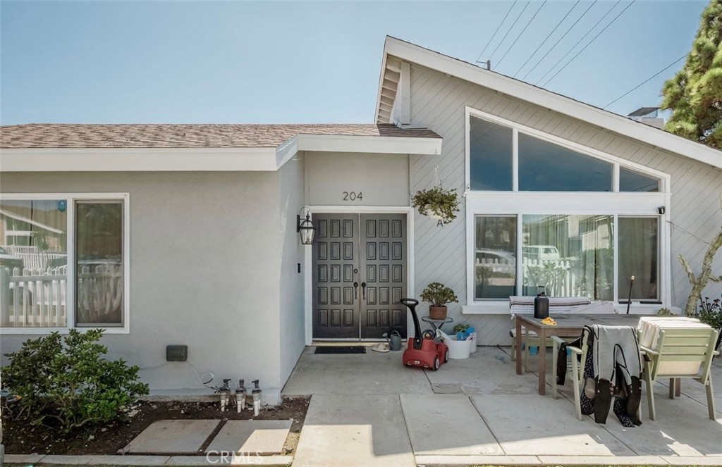 204 Springfield Avenue, Huntington Beach CA 92648 - photo 1