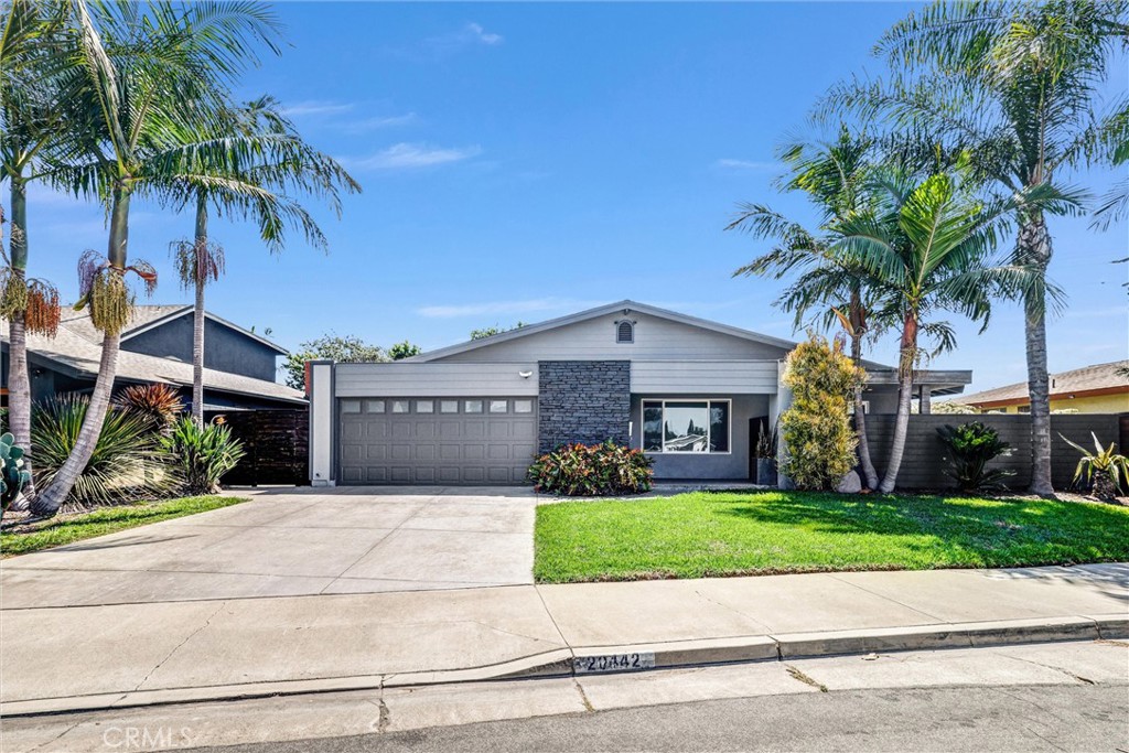 20442 Harbor Isle Ln, Huntington Beach CA 92646 - photo 1