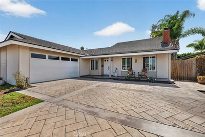 20682 Hopetown, Huntington Beach