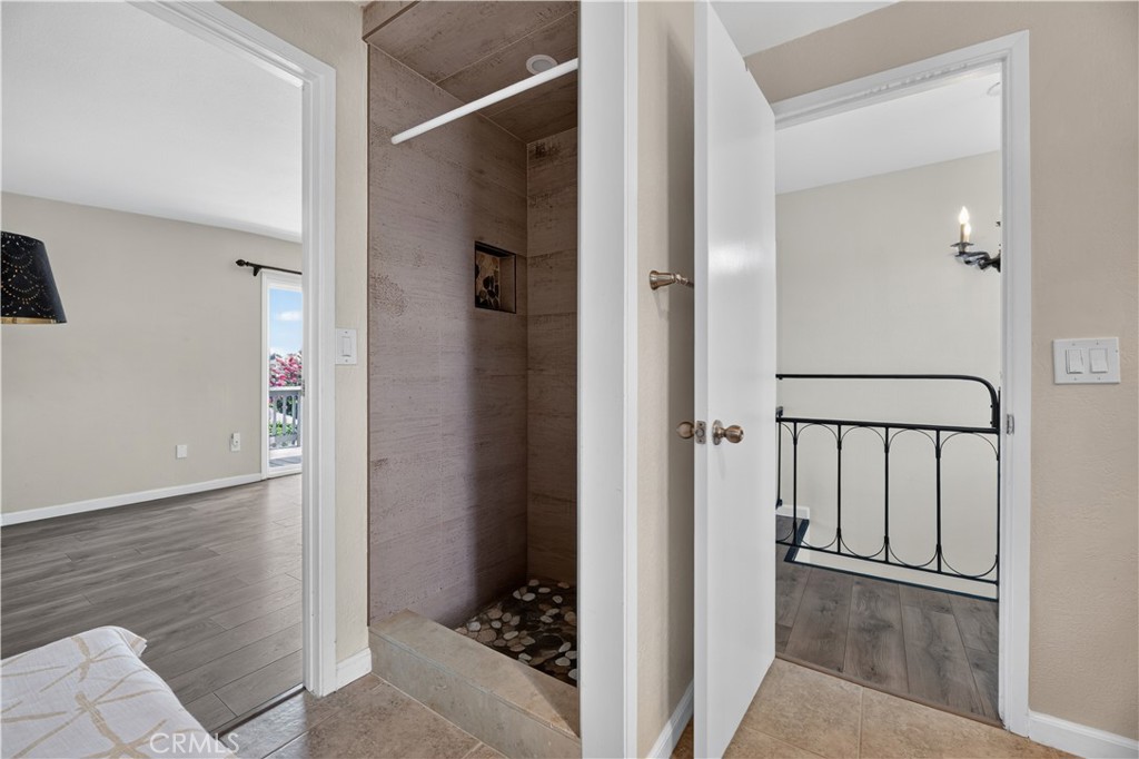 Upstairs bathroom walk in shower - 20682 Hopetown, Huntington Beach CA 92646 - photo 25