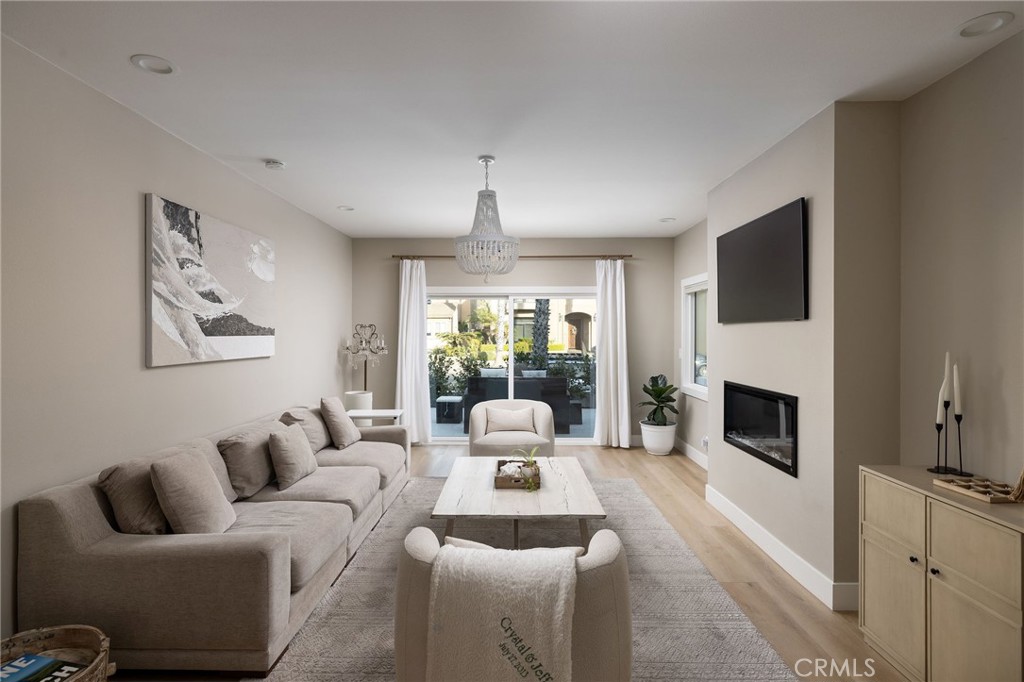 207 21st, Huntington Beach CA 92648 - photo 4