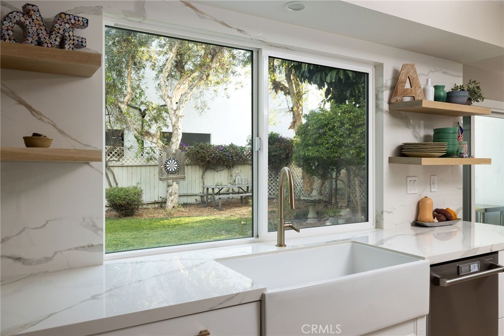 207 21st, Huntington Beach CA 92648 - photo 12